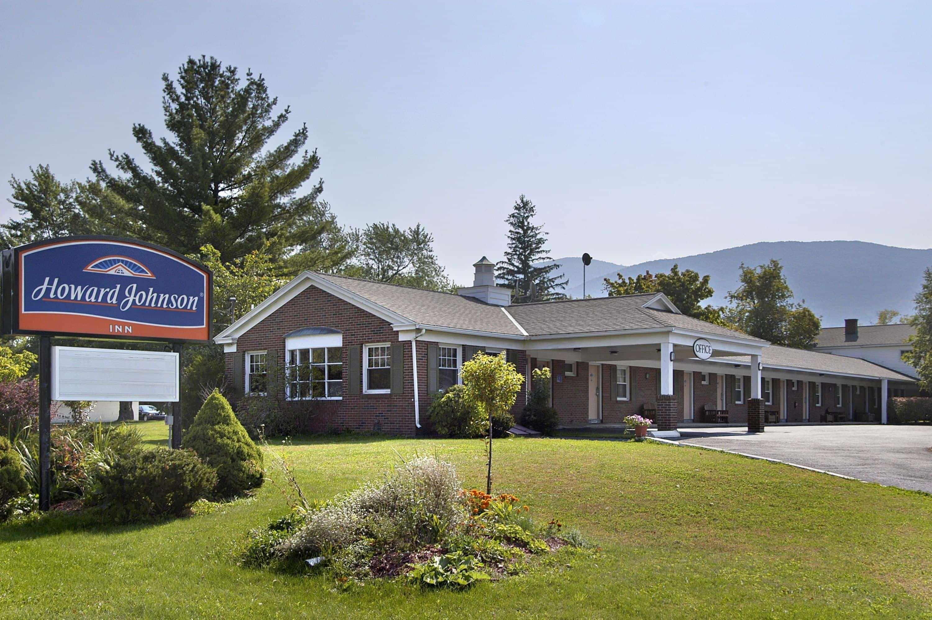 Howard Johnson By Wyndham Williamstown Eksteriør bilde